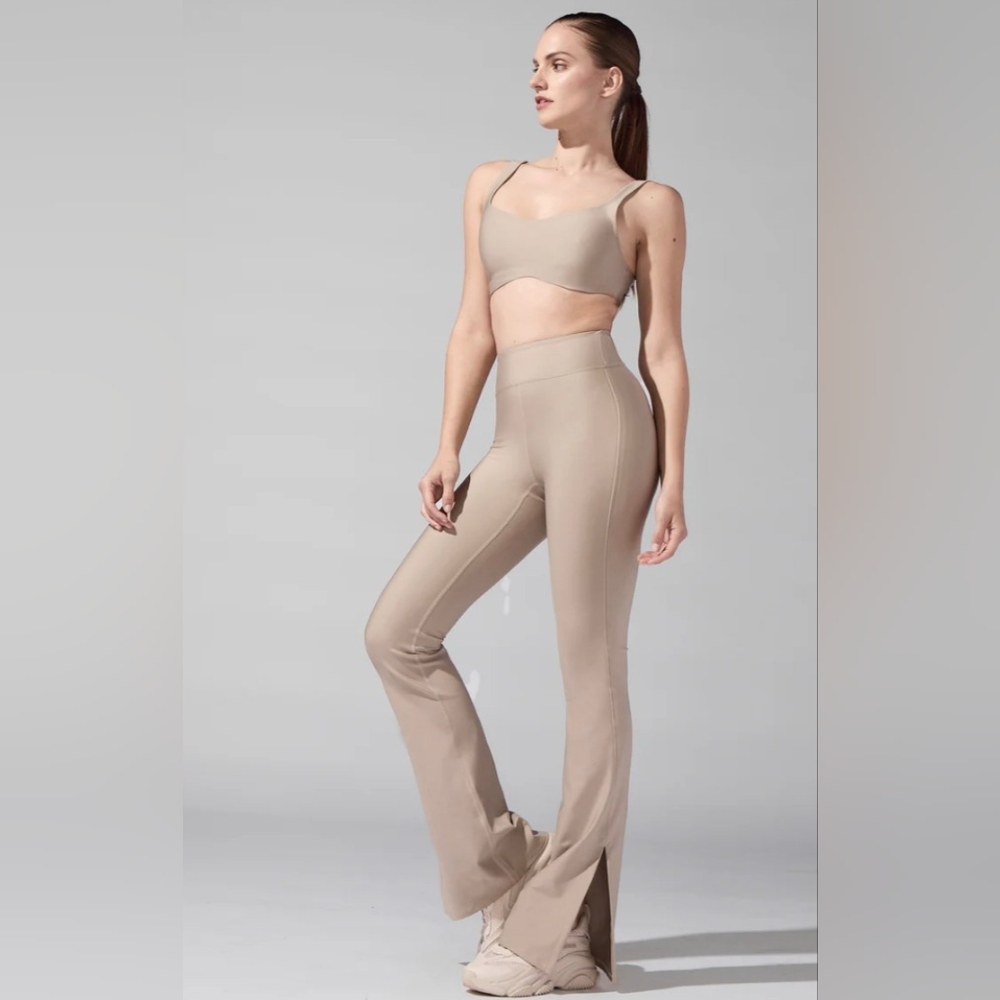 Elegant Beige Flared Leggings